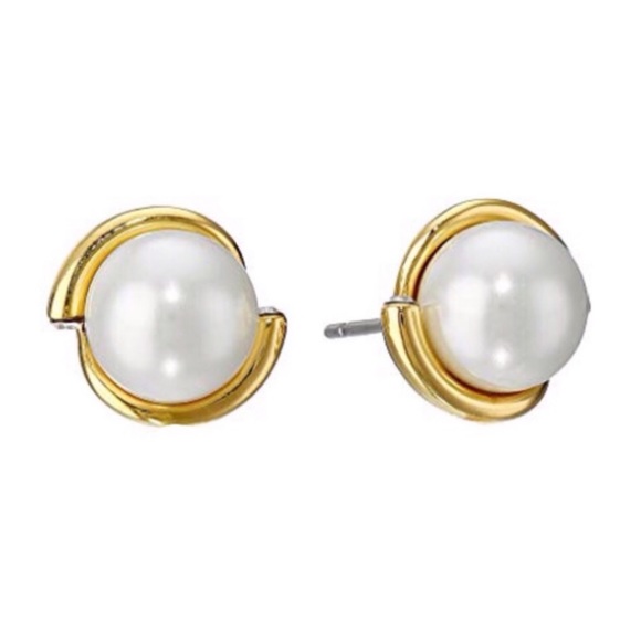 KATE SPADE • Dainty Sparklers Pearl Earrings - Picture 5 of 6